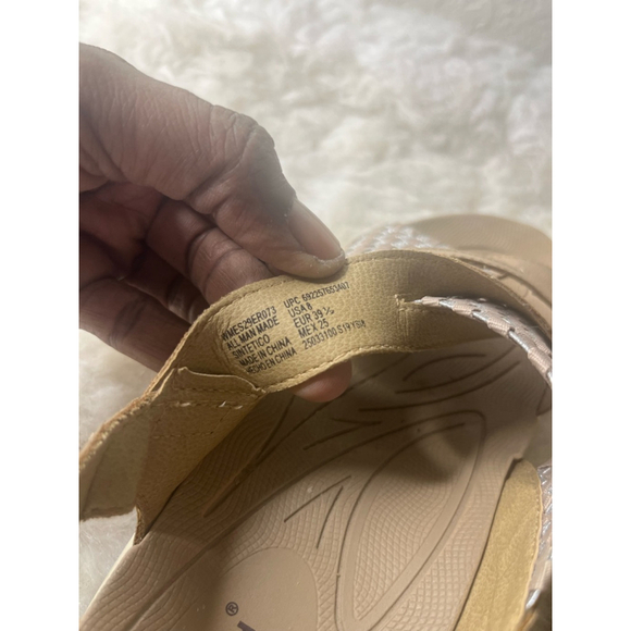 Earth Spirit Sandals Womens 8 Slingback Strappy WMES29ER073 Tan Faux Leather - Picture 7 of 8